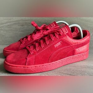 Puma Suede Classic All Red Shoes Men's 7.5 Women’s 9 NEW